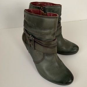 Pikolinos Ankle Boots Size 8 (39) Olive Green